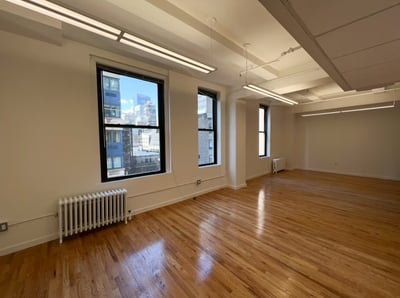 Thumbnail image of property at 6 East 39th Street