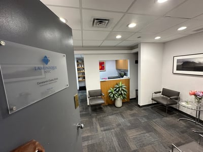 Thumbnail image of property at 30 East 60th Street