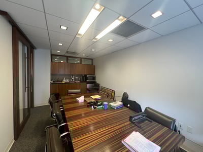 Thumbnail image of property at 515 Madison Avenue