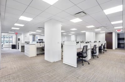 Thumbnail image of property at 450 Park Avenue