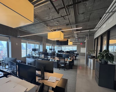 Thumbnail image of property at 101 Avenue of the Americas