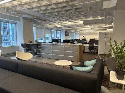 Thumbnail image of property at 1120 Avenue of the Americas