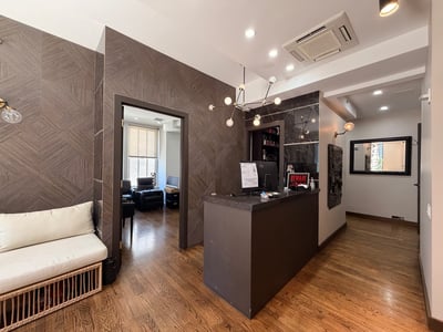 Thumbnail image of property at 5 East 57th Street