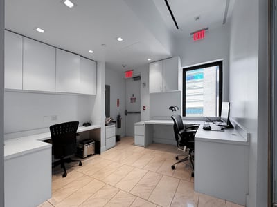Thumbnail image of property at 145 East 57th Street