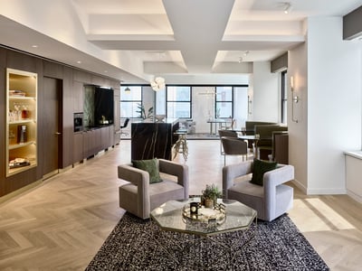 Thumbnail image of property at 155 East 44th Street