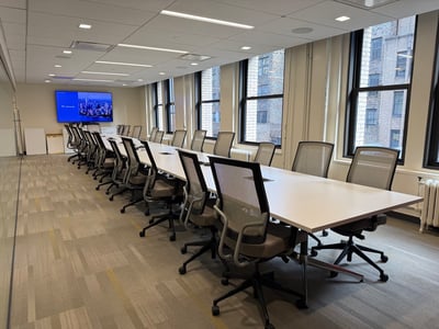 Thumbnail image of property at 250 West 39th Street