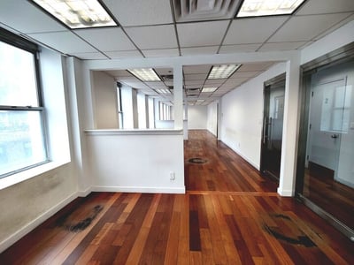 Thumbnail image of property at 315 Fifth Avenue