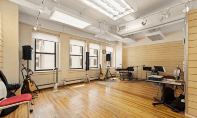 Thumbnail image of property at 18 West 33rd Street