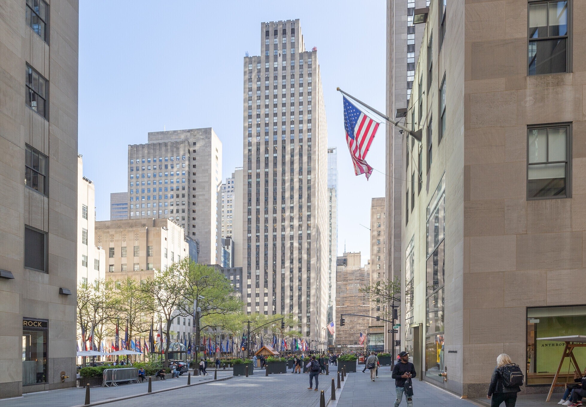 1 Rockefeller Plaza | 1,950 RSF (Direct Lease) | Noah & Co