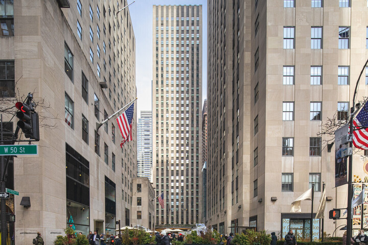 75 Rockefeller Plaza | 4,638 RSF (Direct Lease) | Noah & Co